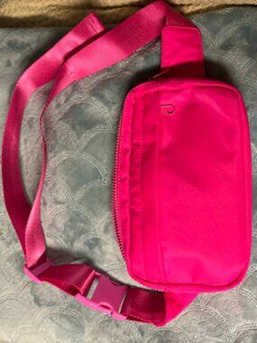 Hot pink nylon fanny pak sling chest bag